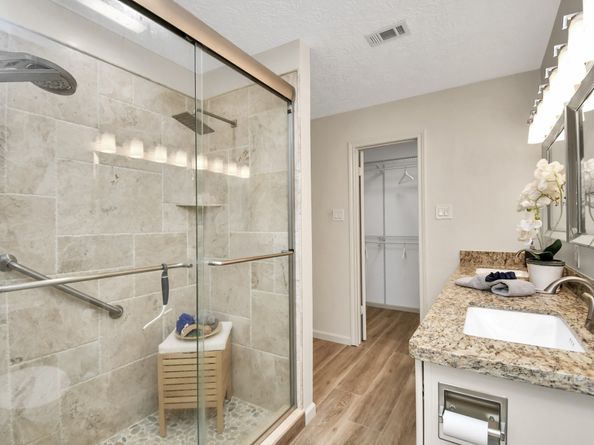 9632 Bayou Brook Street, Houston TX 77063