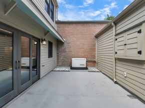 9632 Bayou Brook Street, Houston TX 77063