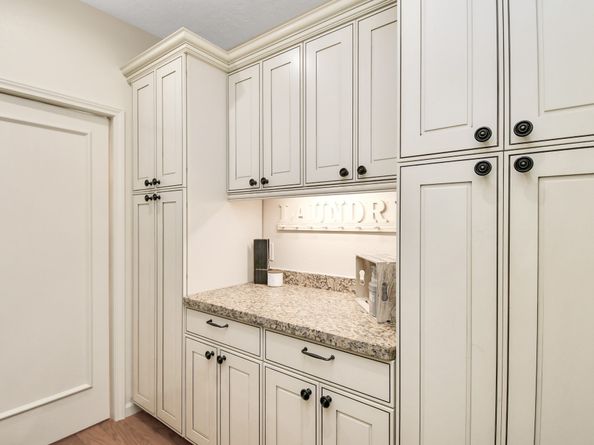 9632 Bayou Brook Street, Houston TX 77063