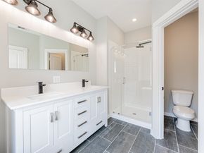 8402 Berry Green Lane, Houston TX 77022