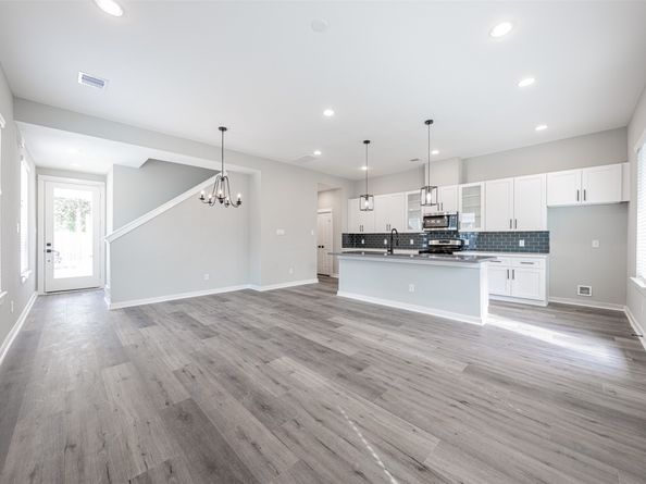 8402 Berry Green Lane, Houston TX 77022