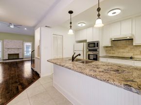 902 Memorial Village Drive, Houston TX 77024