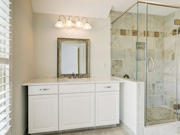 902 Memorial Village Drive, Houston TX 77024