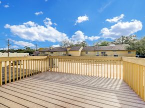902 Memorial Village Drive, Houston TX 77024
