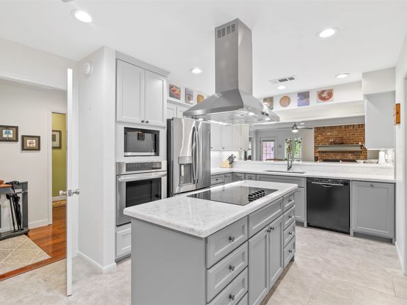 12839 Chimes Drive, Houston TX 77077