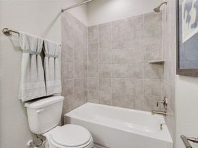 7713 Rainbow Close Lane, Houston TX 77055