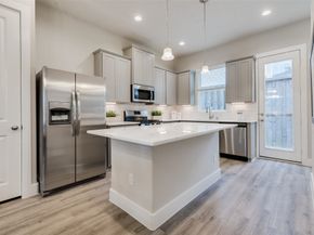 7713 Rainbow Close Lane, Houston TX 77055