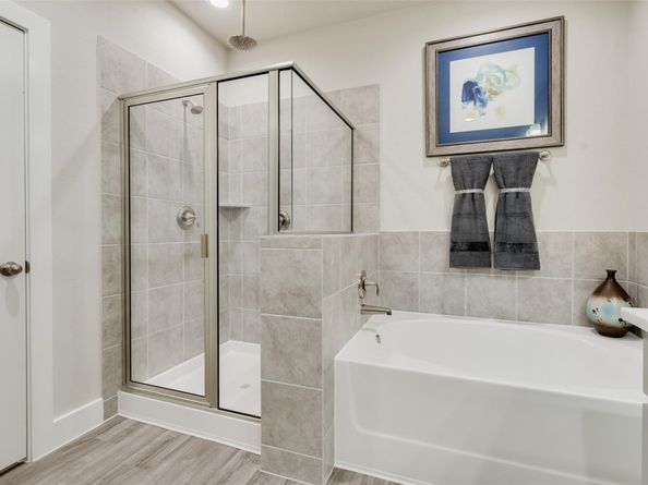 7713 Rainbow Close Lane, Houston TX 77055