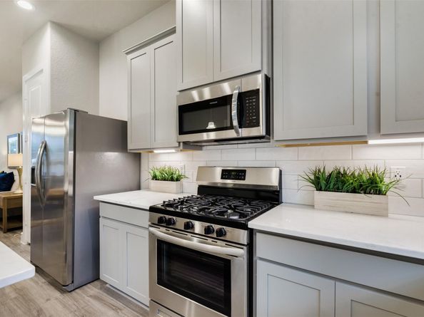 7713 Rainbow Close Lane, Houston TX 77055