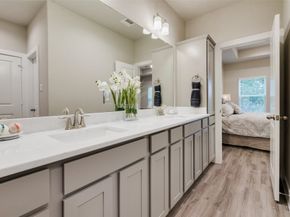 7713 Rainbow Close Lane, Houston TX 77055