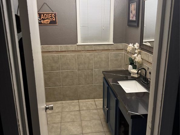 8407 Sonneville Drive, Houston TX 77080