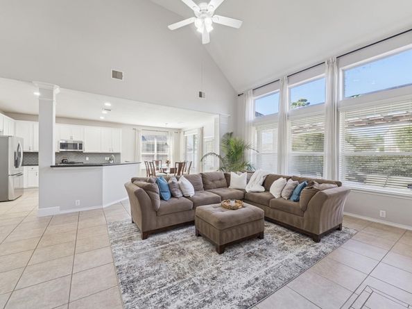 13815 Lake Livingston Drive, Houston TX 77044