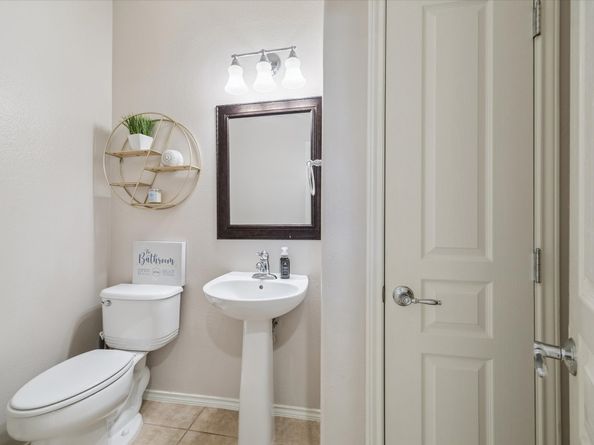 13815 Lake Livingston Drive, Houston TX 77044