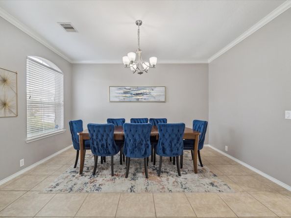 13815 Lake Livingston Drive, Houston TX 77044
