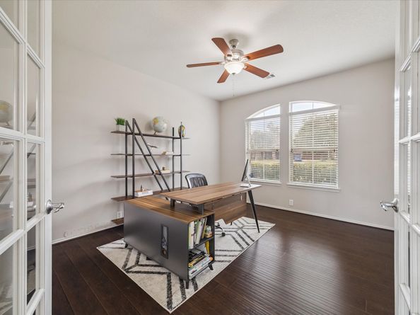 13815 Lake Livingston Drive, Houston TX 77044