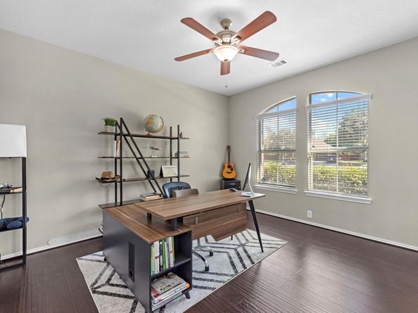 13815 Lake Livingston Drive, Houston TX 77044