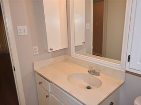 2585 Marilee Lane 2, Houston TX 77057