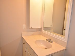 2585 Marilee Lane 2, Houston TX 77057