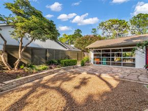 2826 Stetson Lane, Houston TX 77043