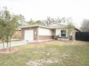 8814 Shady Vista Ln Lane, Houston TX 77028