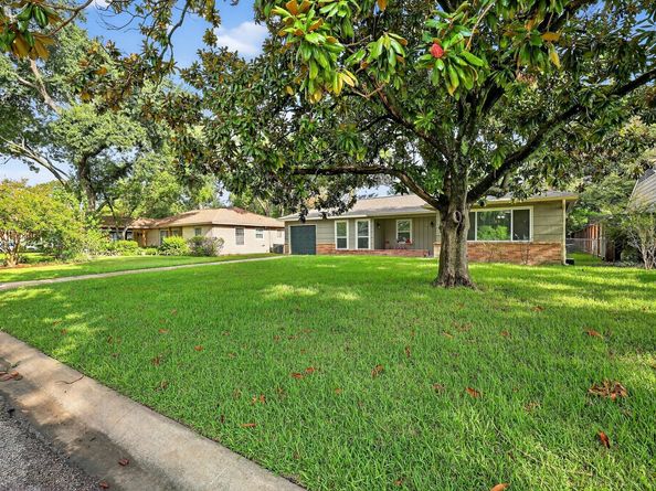 9614 Panola Way, Houston TX 77055