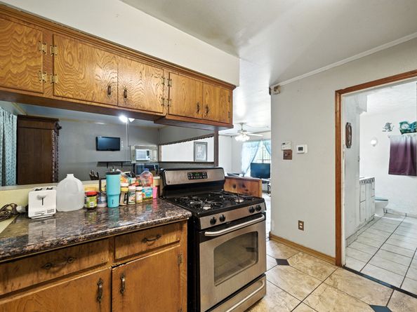 4924 Park Dr Drive, Houston TX 77023