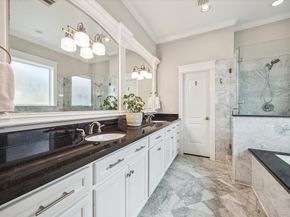 1431 W 25th Street, Houston TX 77008