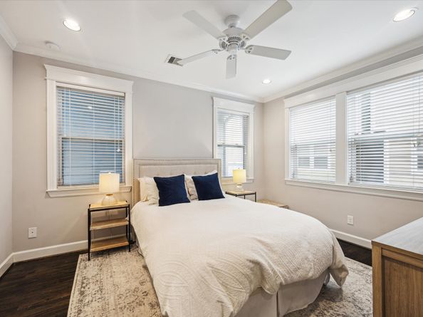 1431 W 25th Street, Houston TX 77008