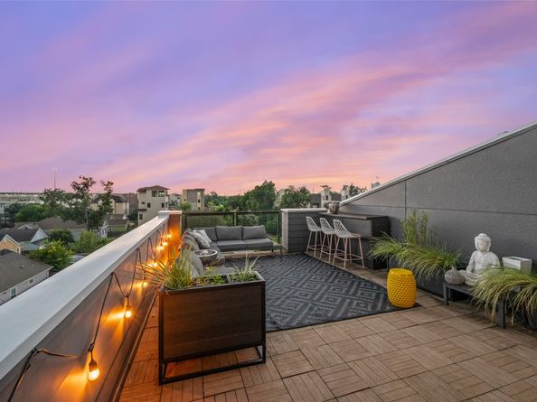 1609 Hickory Street, Houston TX 77007