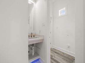 867 E Lonnie Lane, Houston TX 77091