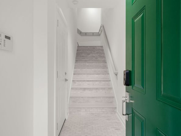 867 E Lonnie Lane, Houston TX 77091