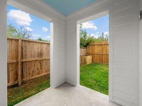 867 E Lonnie Lane, Houston TX 77091