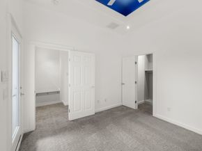 867 E Lonnie Lane, Houston TX 77091