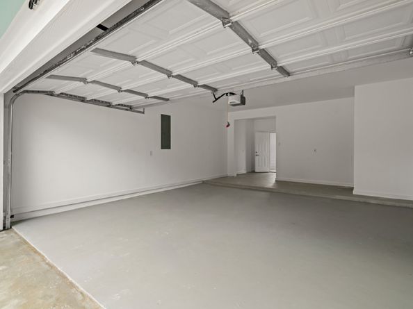 867 E Lonnie Lane, Houston TX 77091