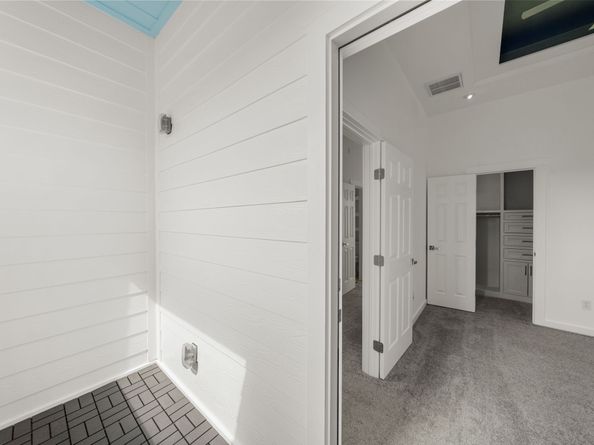 867 E Lonnie Lane, Houston TX 77091