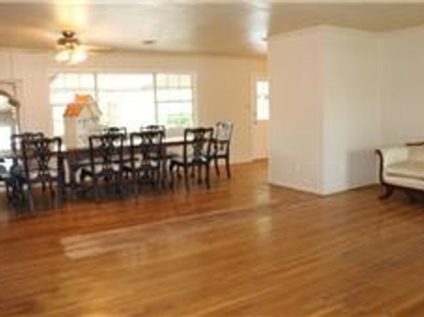 9519 Val Verde Street, Houston TX 77063