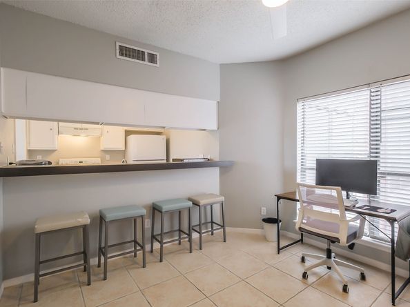 10122 Waterstone Drive, Houston TX 77042