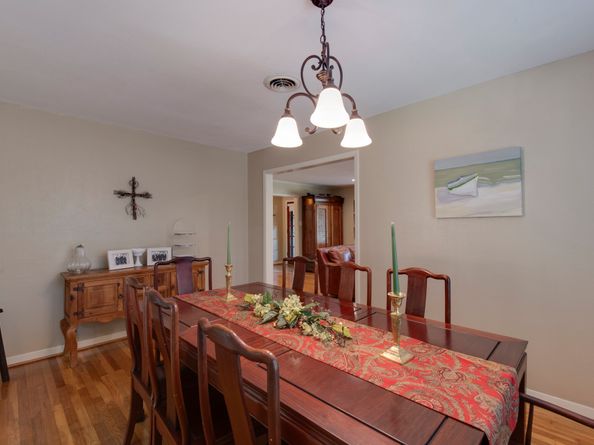 4306 Silverwood Drive, Houston TX 77035