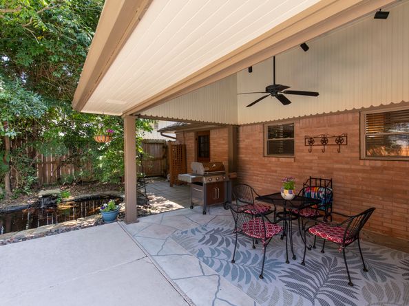 4306 Silverwood Drive, Houston TX 77035