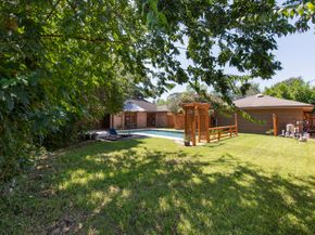 4306 Silverwood Drive, Houston TX 77035