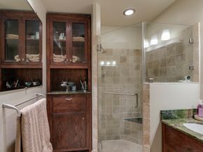 4306 Silverwood Drive, Houston TX 77035