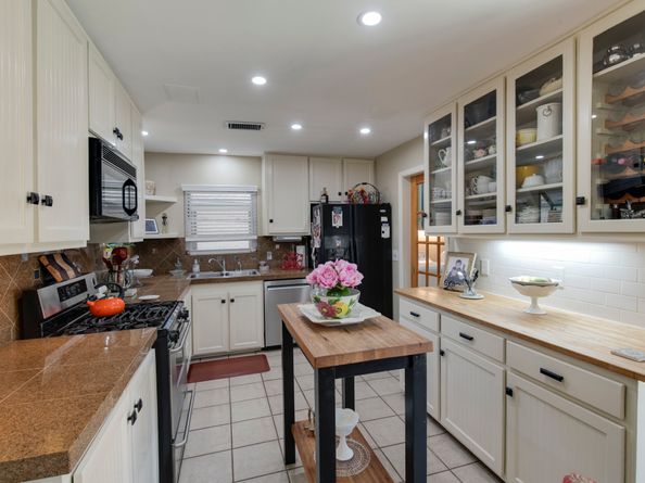4306 Silverwood Drive, Houston TX 77035
