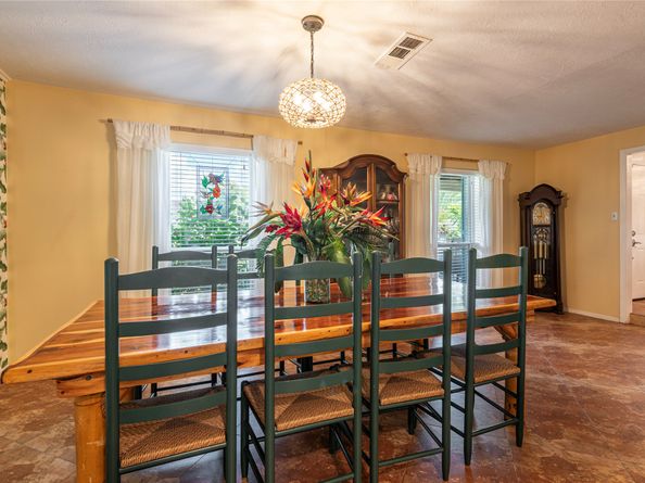1902 Port Royal Drive, Nassau Bay TX 77058