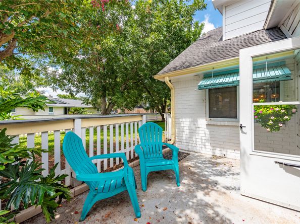 1902 Port Royal Drive, Nassau Bay TX 77058