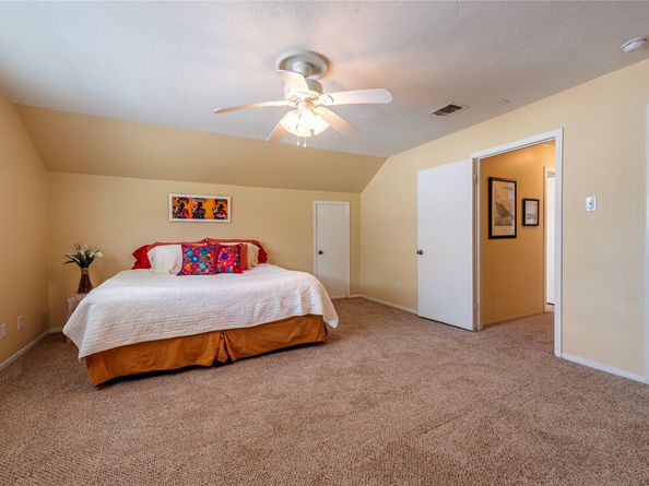 1902 Port Royal Drive, Nassau Bay TX 77058