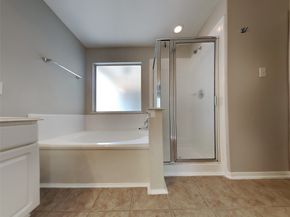 2343 Village Leaf Drive, Spring TX 77386