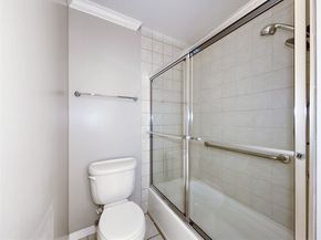 701 Bering Drive 1603, Houston TX 77057