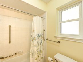 5418 Winding Way Drive, Houston TX 77091