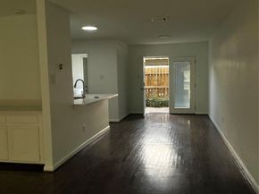 2517 Bering Drive, Houston TX 77057