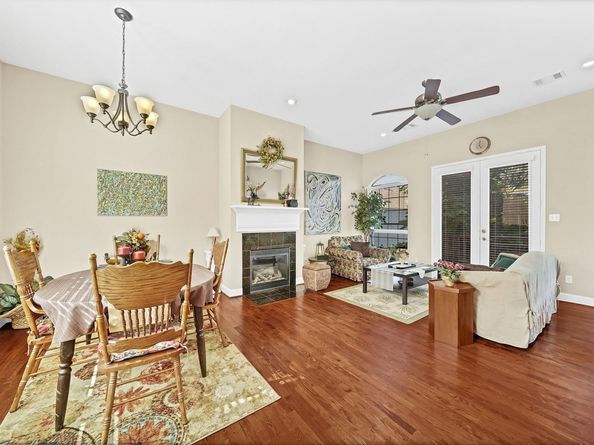 5206 Petty Street, Houston TX 77007